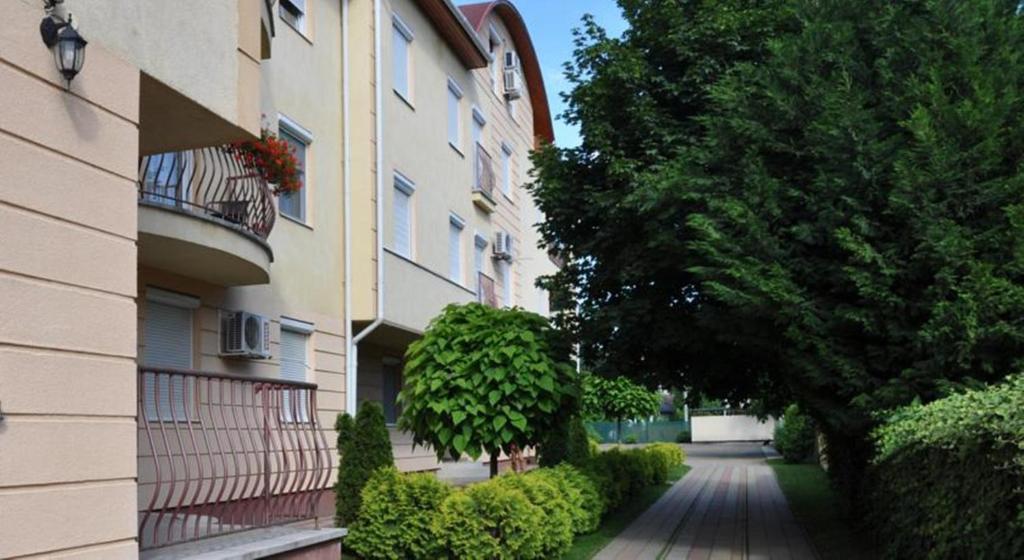 Lux Apartmanok Hajdúszoboszló Rom bilde