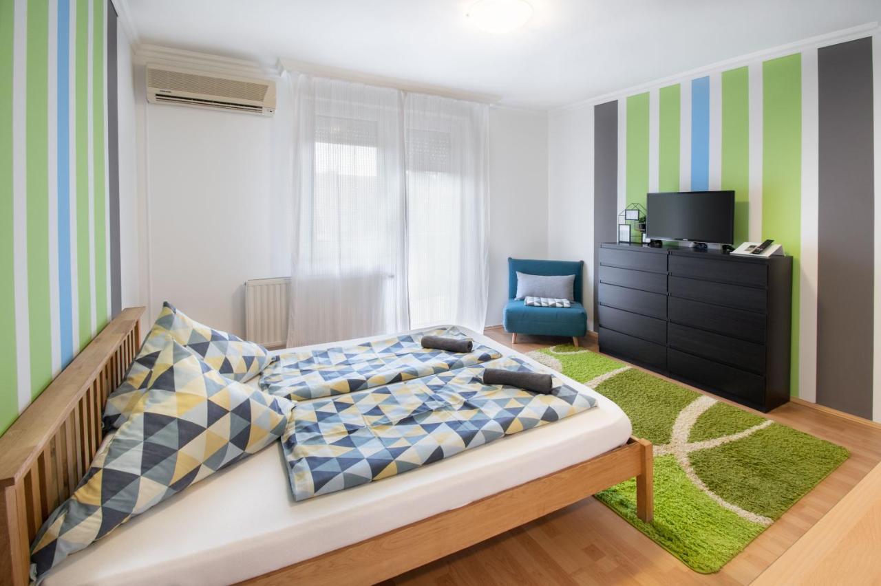 Lux Apartmanok Hajdúszoboszló Eksteriør bilde